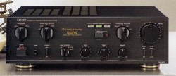 Tham khảo chiếc ampli Denon 580D