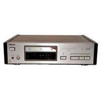 Đầu CD Sony X77ES